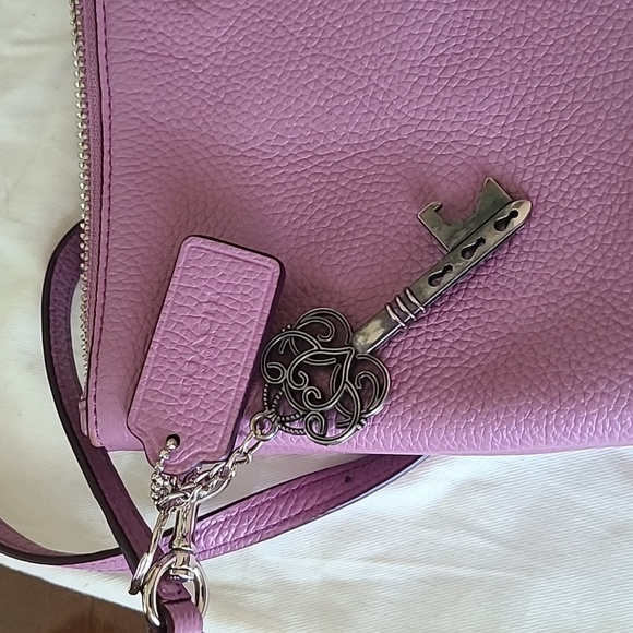 Coach Lilac Crossbody Bag - Picture 2 of 13